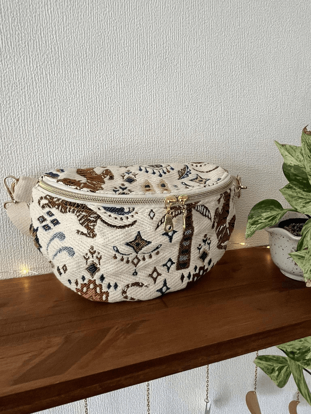 Sac banane avec tissu jacquard